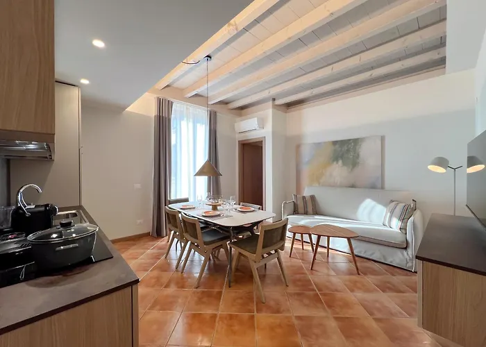 Castello Belvedere Apartments Desenzano del Garda